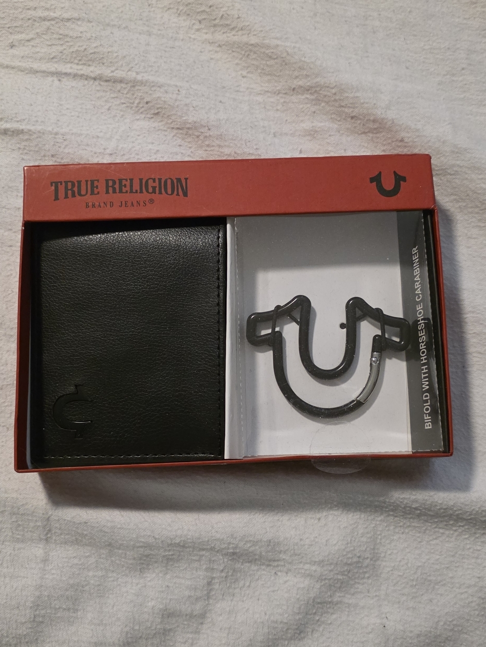 True Religion Men’s Black Leather Bifold Wallet with Horseshoe Carabiner